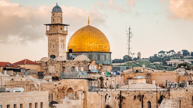 Israel blocks Palestinians from visiting Al-Aqsa Mosque