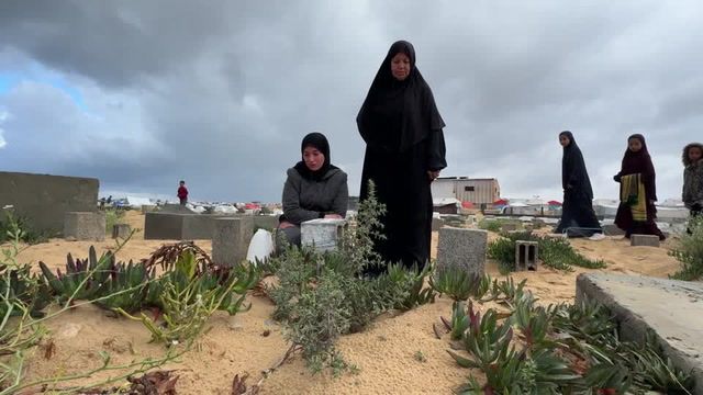 Gazans mark end of Ramadan amid death and destruction