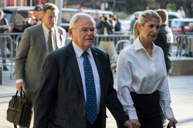 Sen. Bob Menendez's corruption trial begins