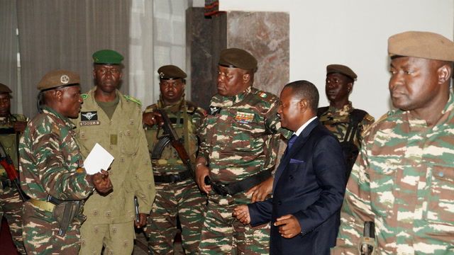 Niger coup leaders warn against military intervention