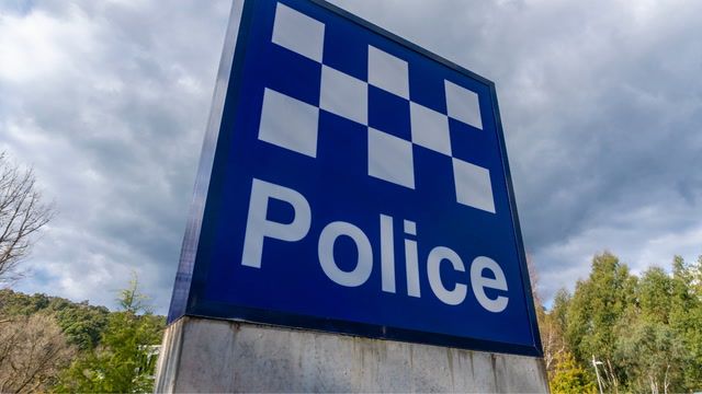 Police officer stabbed in Sydney city