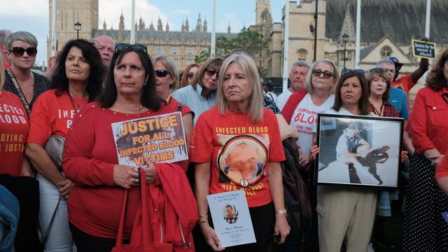 U.K. fast-tracks payments for blood scandal victims