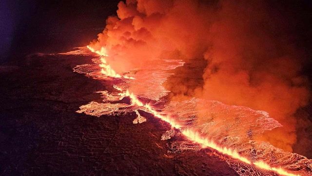 Iceland volcano erupts for fifth time since December