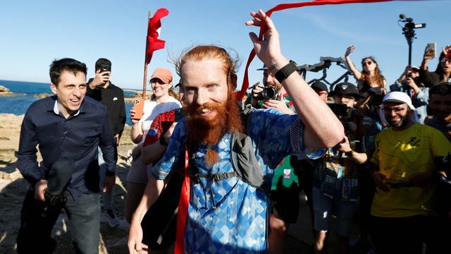 Athlete becomes first to run entire length of Africa