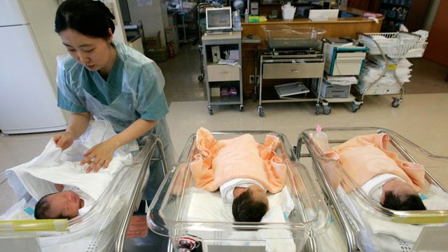 'Pressure to compete' blamed for South Korea's low birth rate