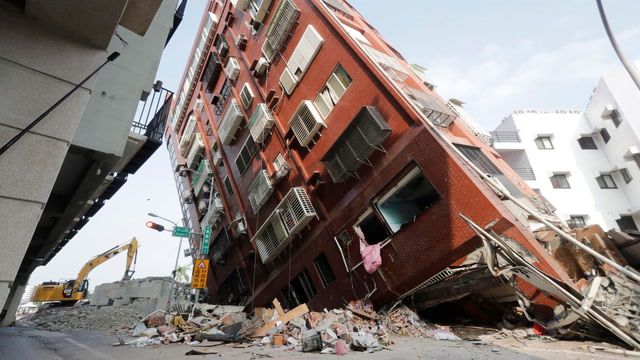Rescue teams search for dozens still missing after Taiwan quake