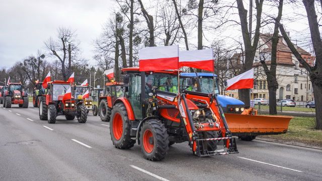 Farmers block Ukrainian border in protest