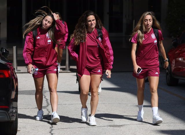 Spain's female players rejoin squad after boycott