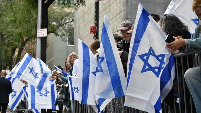 Thousands rally in the U.S. in support of Israel