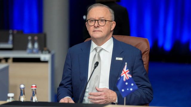 Australia hits out at China over helicopter incident