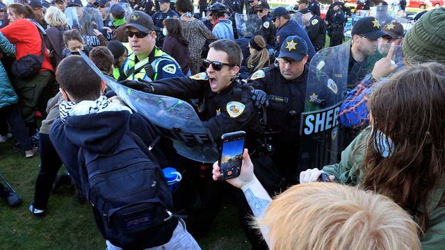 Police, counter-protesters move in on campus protests