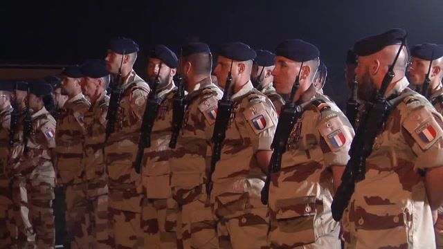 France to pull troops out of Niger