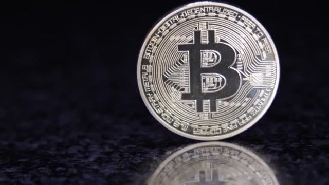 Bitcoin rallies past $30,000 barrier