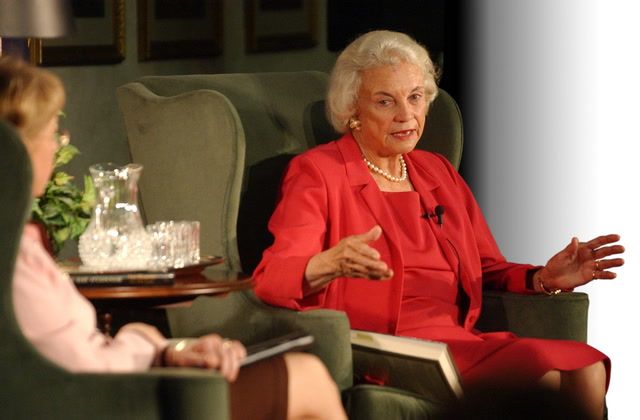 Sandra Day O'Connor, first woman on U.S. Supreme Court, dies