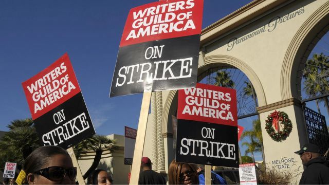 Progress on deal to end Hollywood strikes