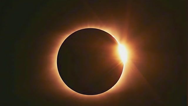 Total solar eclipse to traverse the U.S. in April