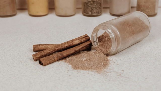 F.D.A. says discount cinnamon may have lead contamination