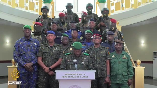 Guinea's military junta dissolves government