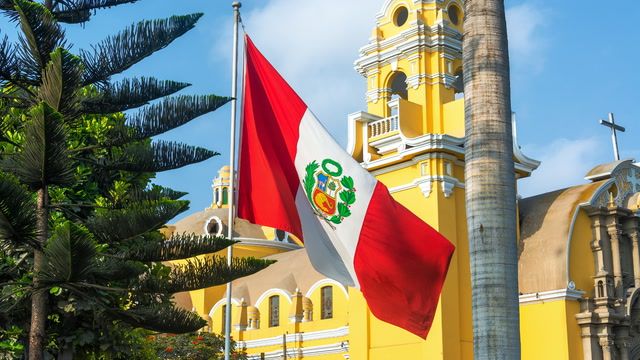 Rolex watches put Peru's presidency at risk