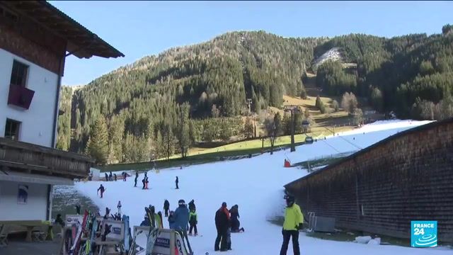 Alp ski resorts forced to adapt amid lack of snow