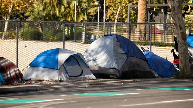 U.S. Supreme Court considers making homelessness illegal