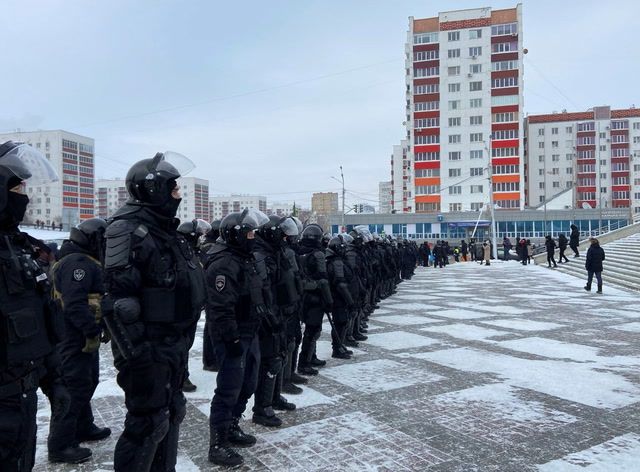 Russian police make arrests as rare protests spread