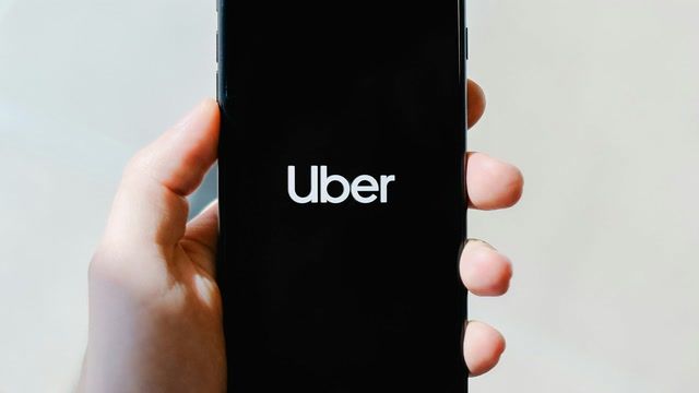 Connecticut lawmakers deny rideshare drivers' demand for minimum wage