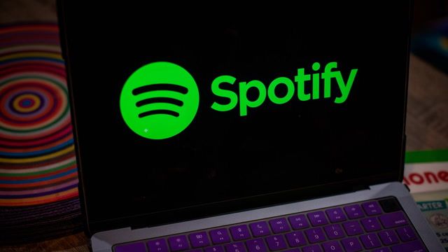 How to keep music streaming costs down