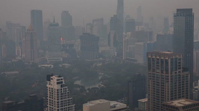 Bangkok in the grips of dangerous air pollution