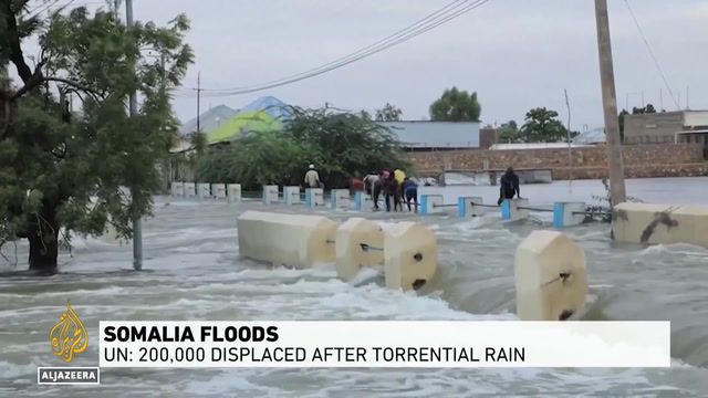 Somalian floods leave over 200,000 homeless