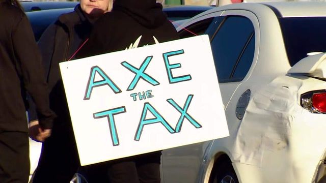 Protestors rally against the carbon tax across Canada