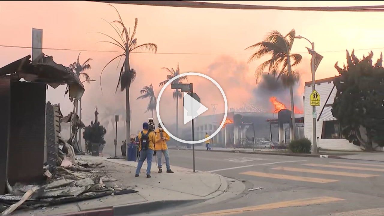 Fastmoving wildfires destroy Southern California neighborhoods